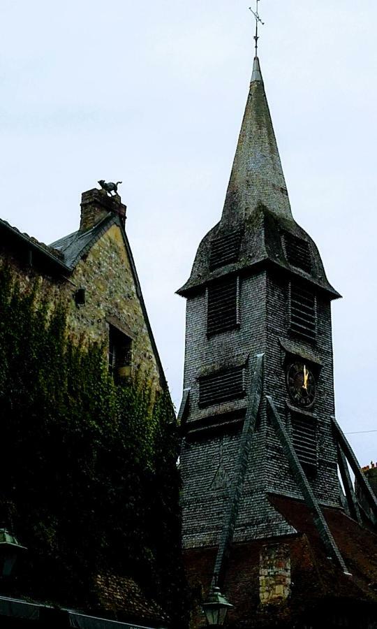 Ferienwohnung La Fleur D Honfleur Avec Son Parking Exterior foto